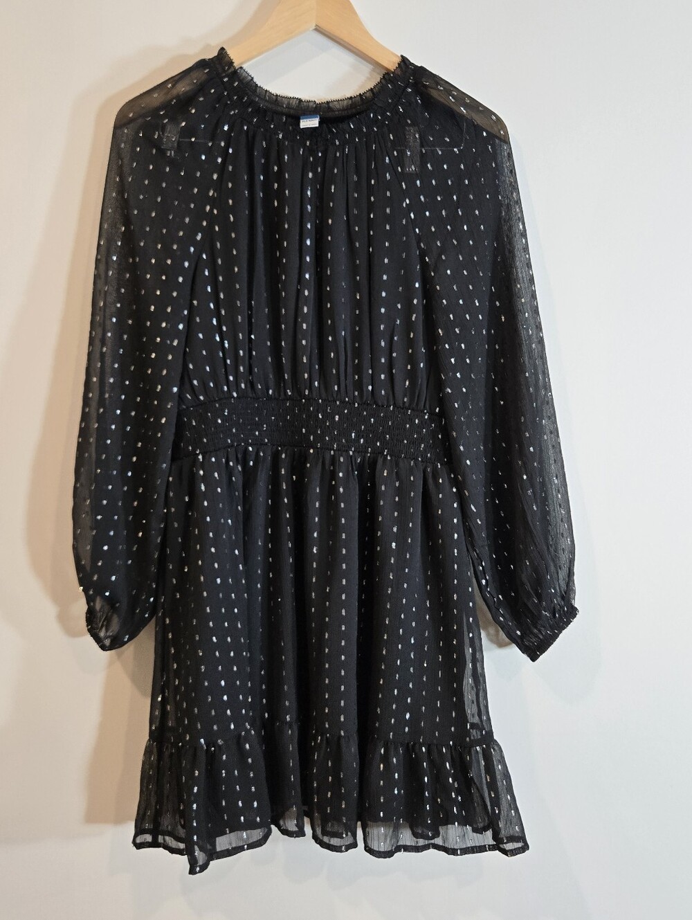 NEW Old Navy Black Gold Ruffle Bottom Dress Sz S Casual Comfort